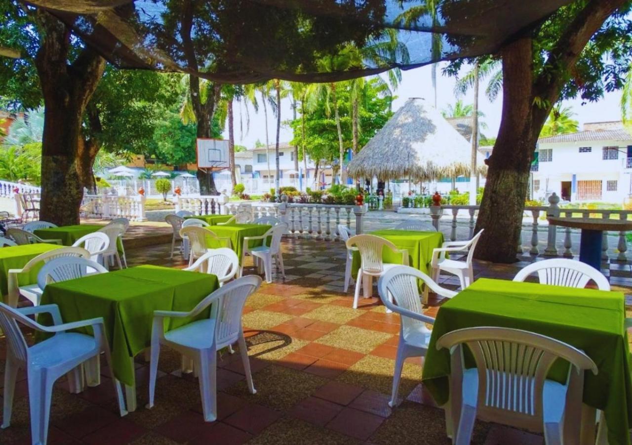 Hotel Villa De Rauzan Melgar Kültér fotó